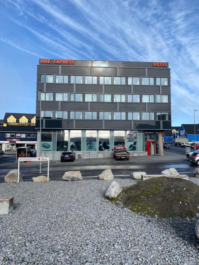 Hhe Express Hotel Nuuk Exterior photo
