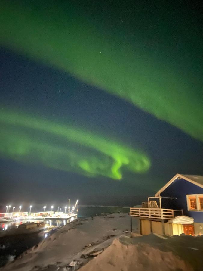 Hhe Express Hotel Nuuk Exterior photo