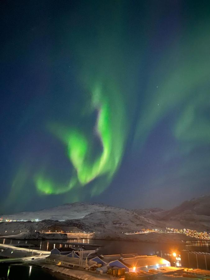 Hhe Express Hotel Nuuk Exterior photo