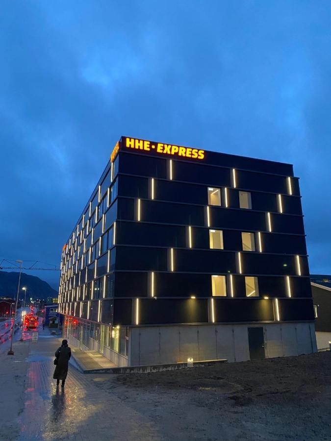 Hhe Express Hotel Nuuk Exterior photo