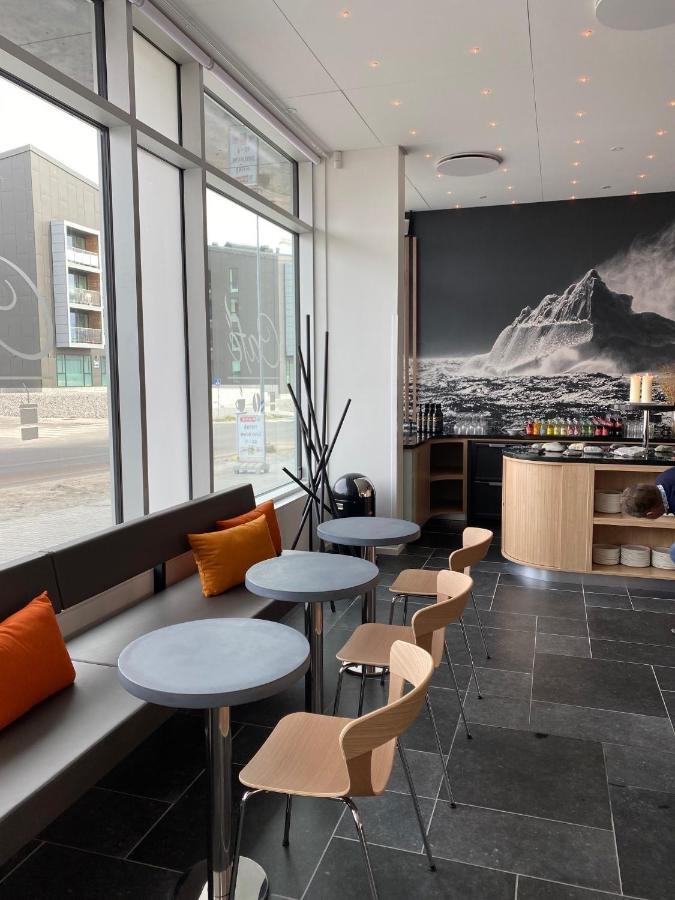 Hhe Express Hotel Nuuk Exterior photo