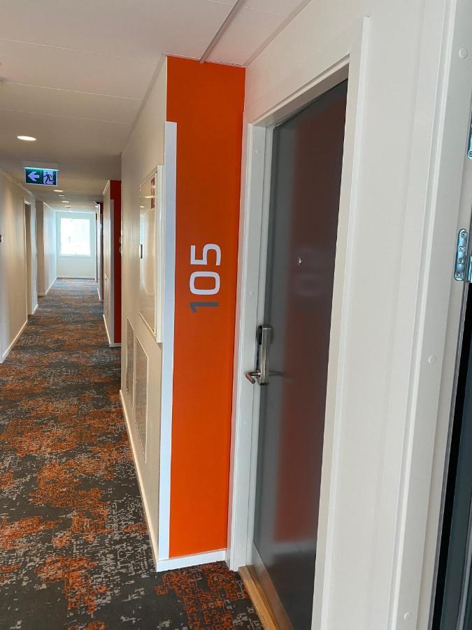 Hhe Express Hotel Nuuk Exterior photo